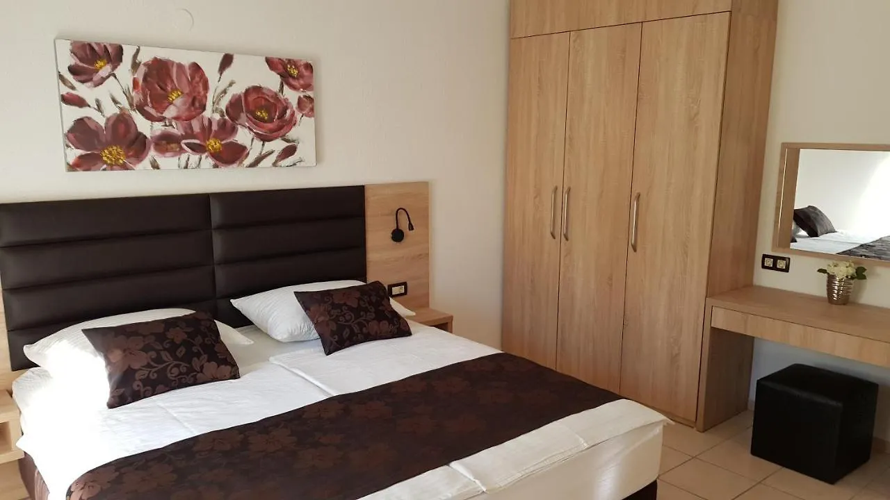 Premium Appartments Suha Punta Kampor